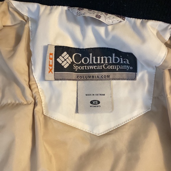 Columbia Ski Puffer Vest - Picture 10 of 14